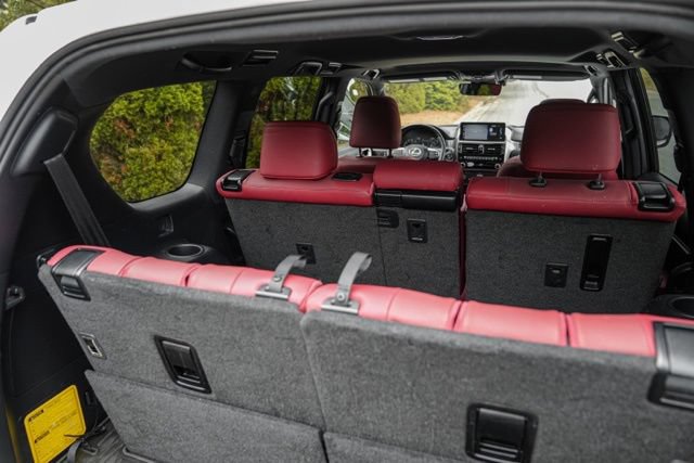Used 2023 Lexus GX 460 Premium w/ Premium Package AWD/4WD image 21