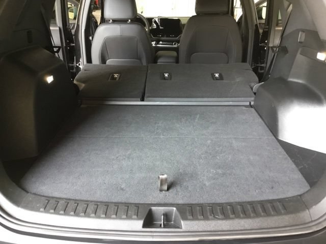 Used 2026 Chevrolet Equinox LT w/ Convenience Package II AWD/4WD image 36