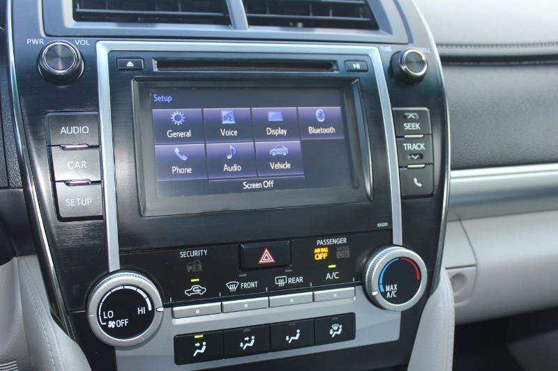 Used 2014 Toyota Camry LE FWD image 24