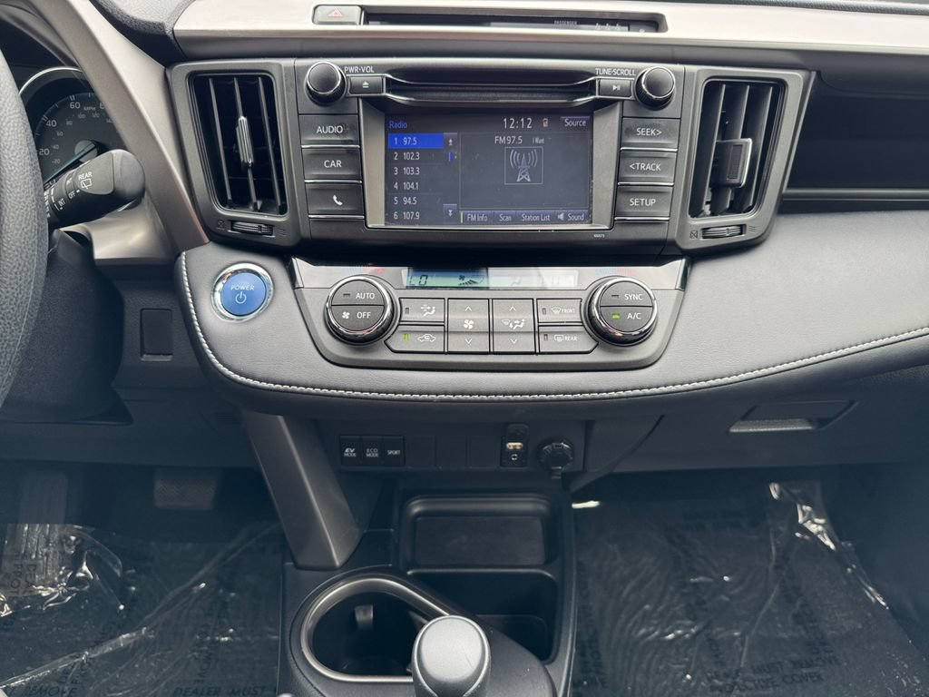 Certified 2018 Toyota RAV4 LE w/ Protection Package AWD/4WD image 15