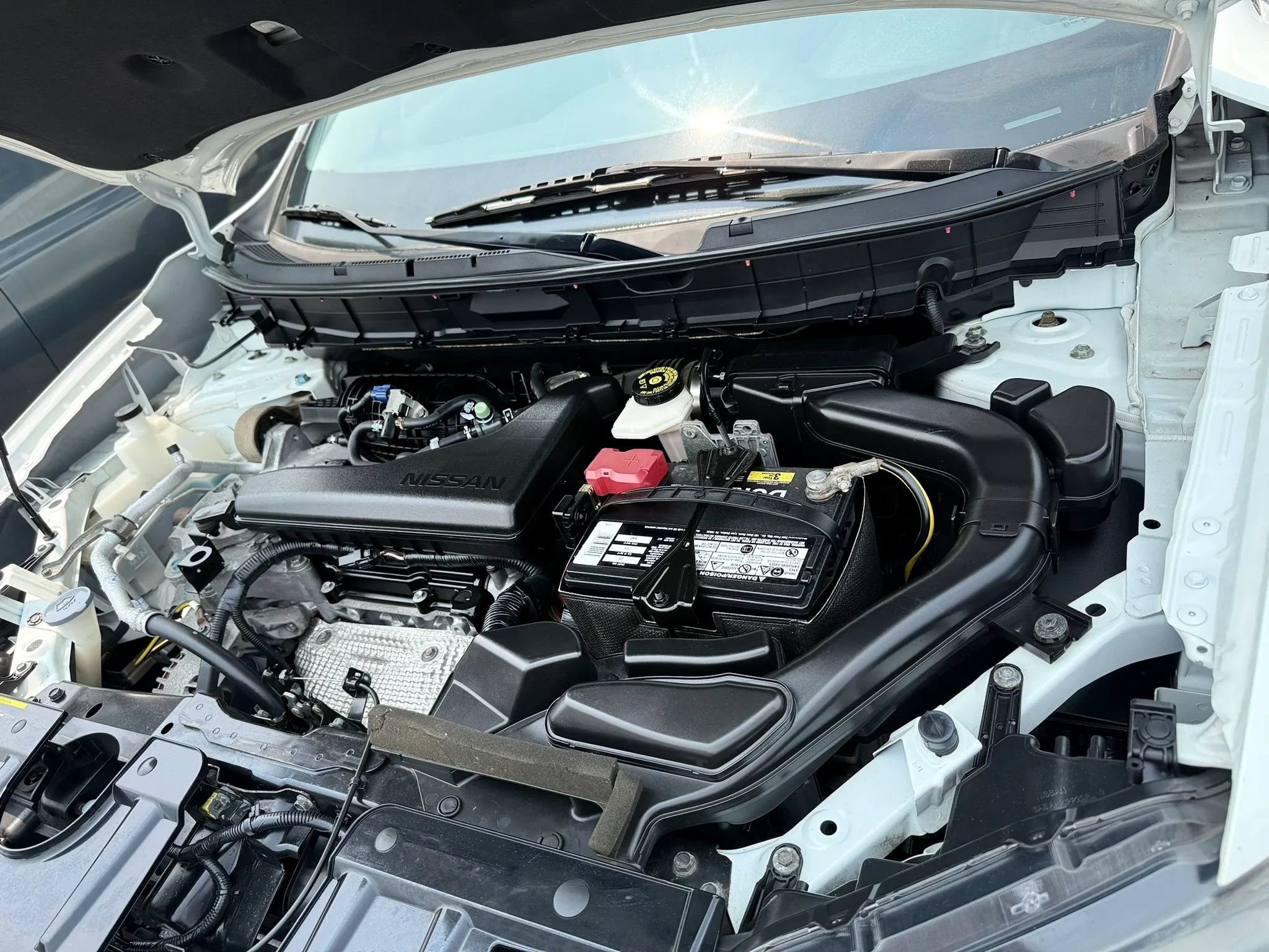 Used 2016 Nissan Rogue S FWD image 37