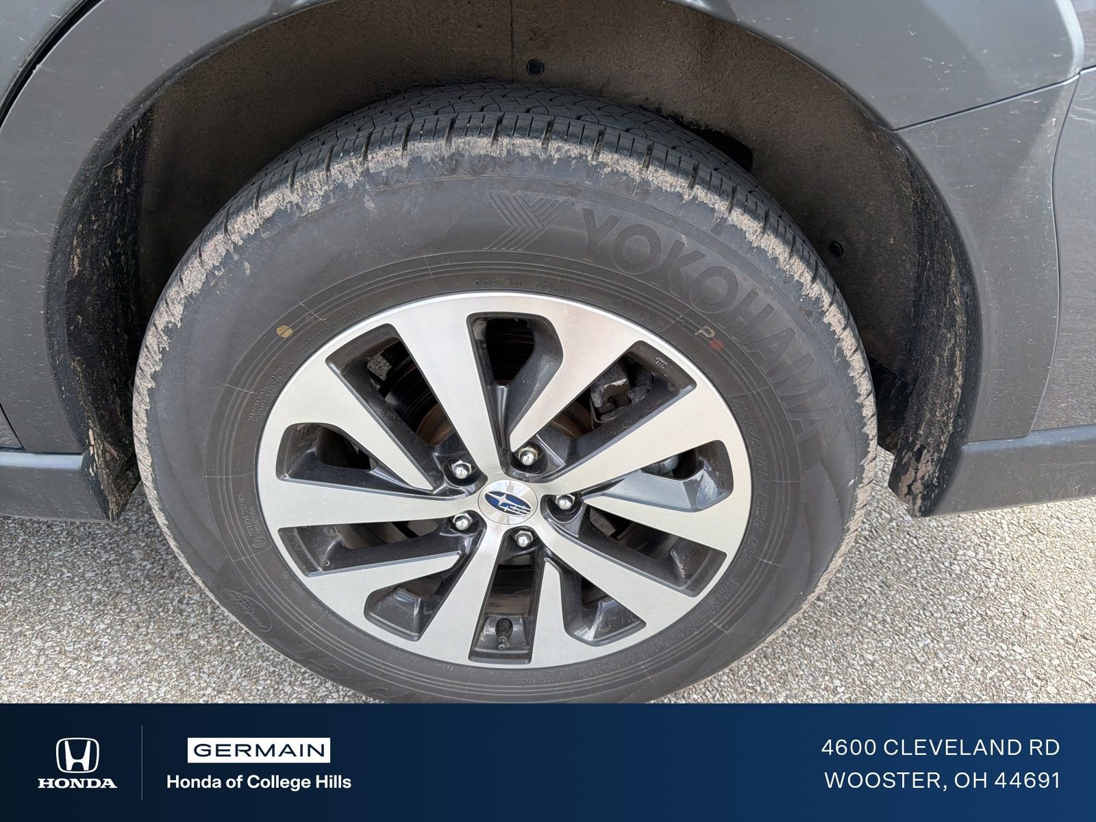 Used 2025 Subaru Outback Premium w/ Popular Package #1A image 10