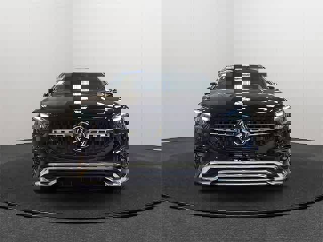 Certified 2025 Mercedes-Benz GLA 250 4MATIC image 2