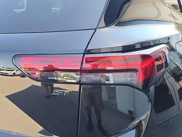 Certified 2021 Buick Envision Essence w/ Technology Package I image 8