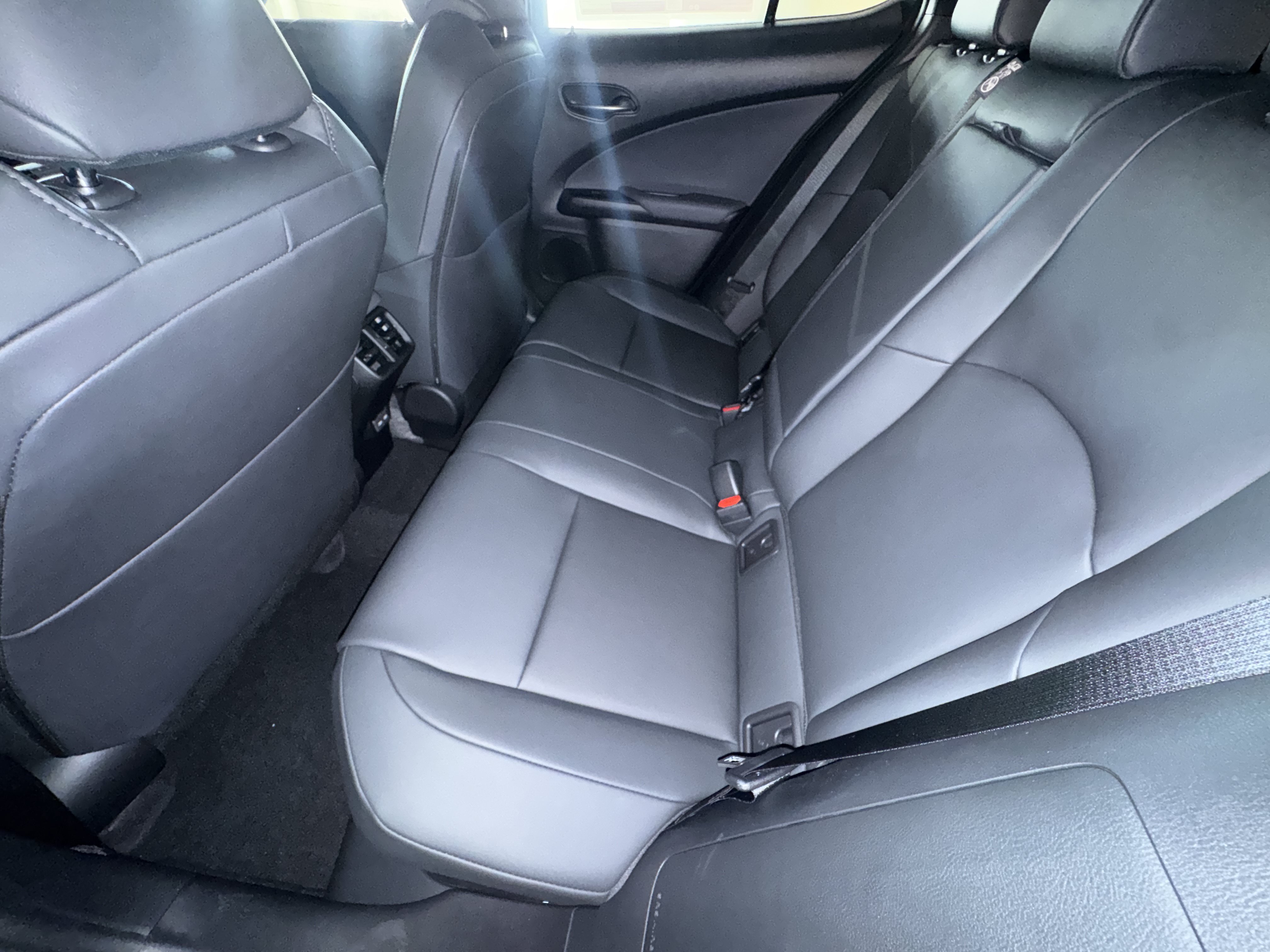 New 2026 Lexus UX 300h AWD image 31