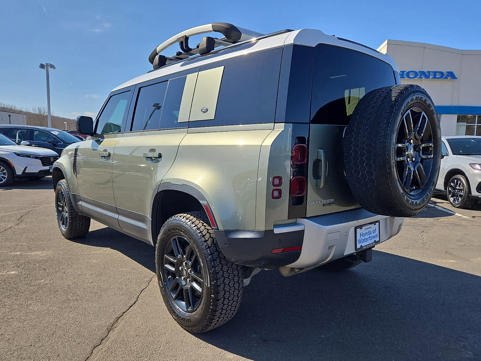 Used 2020 Land Rover Defender 110 HSE image 7