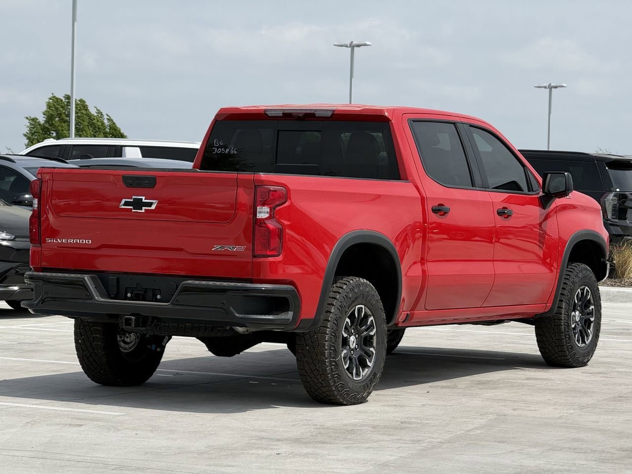 New 2026 Chevrolet Silverado 1500 ZR2 AWD/4WD image 4