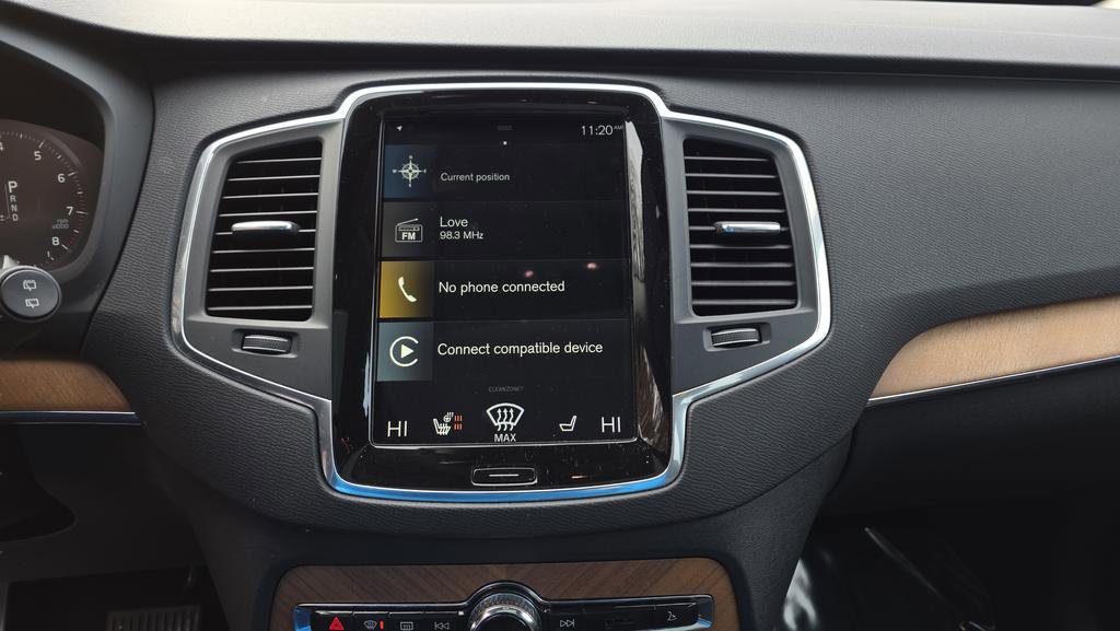 Used 2021 Volvo XC90 T6 Momentum w/ Climate Package image 25