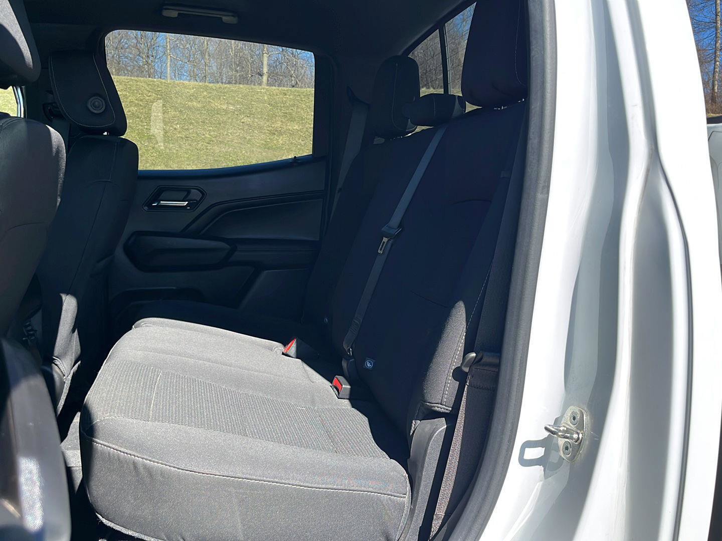 Used 2023 Chevrolet Colorado LT w/ LT Convenience Package image 20