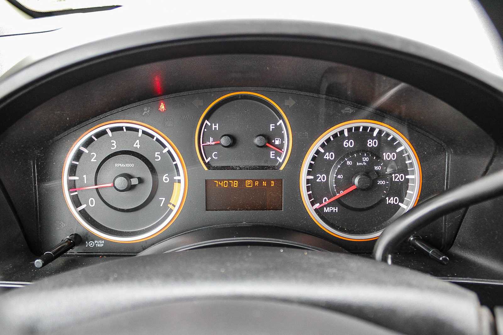 Used 2015 Nissan Titan S image 22