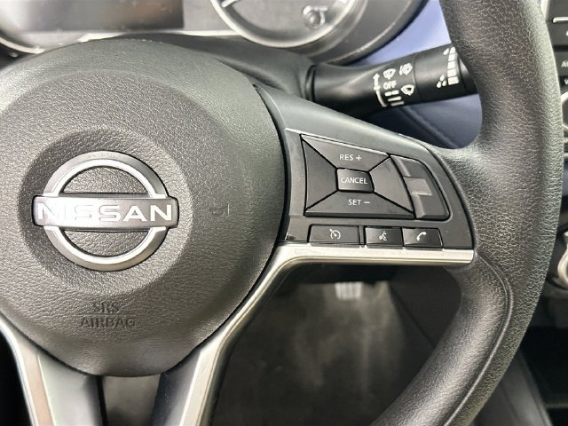 Used 2023 Nissan Versa SV FWD image 20