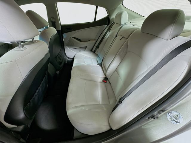 Used 2015 Kia Optima LX FWD image 22