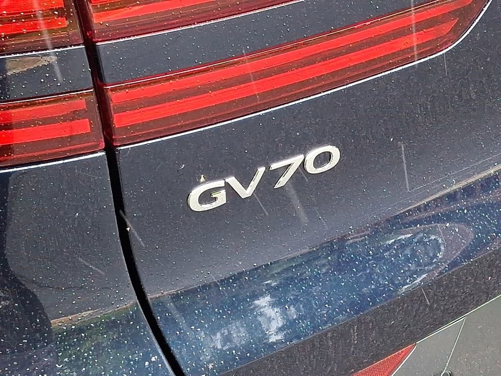 New 2026 Genesis GV70 2.5T Advanced AWD/4WD image 13