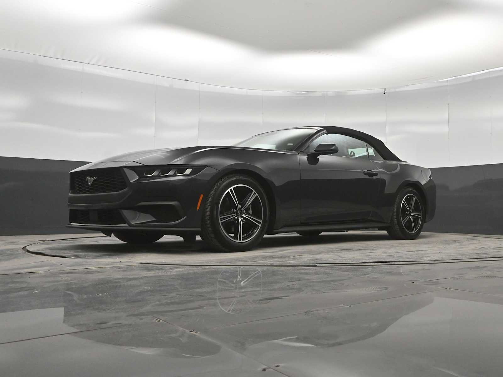 Used 2024 Ford Mustang Premium RWD image 36