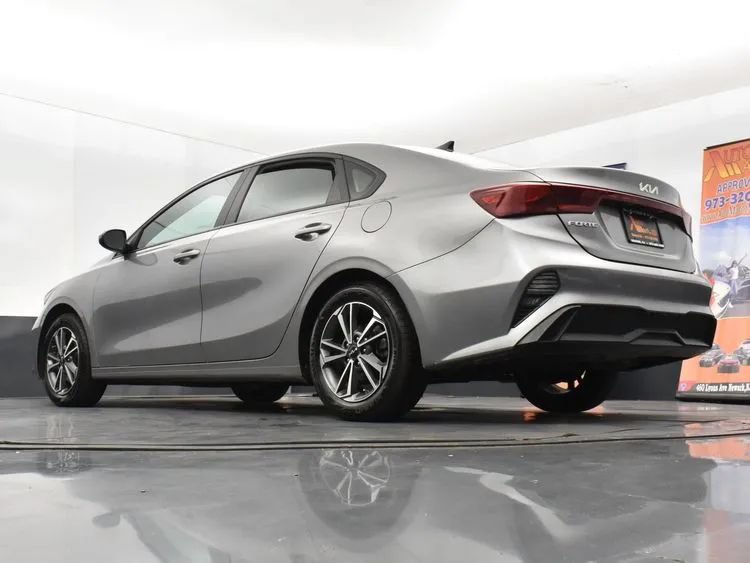 Used 2023 Kia Forte LXS FWD image 12