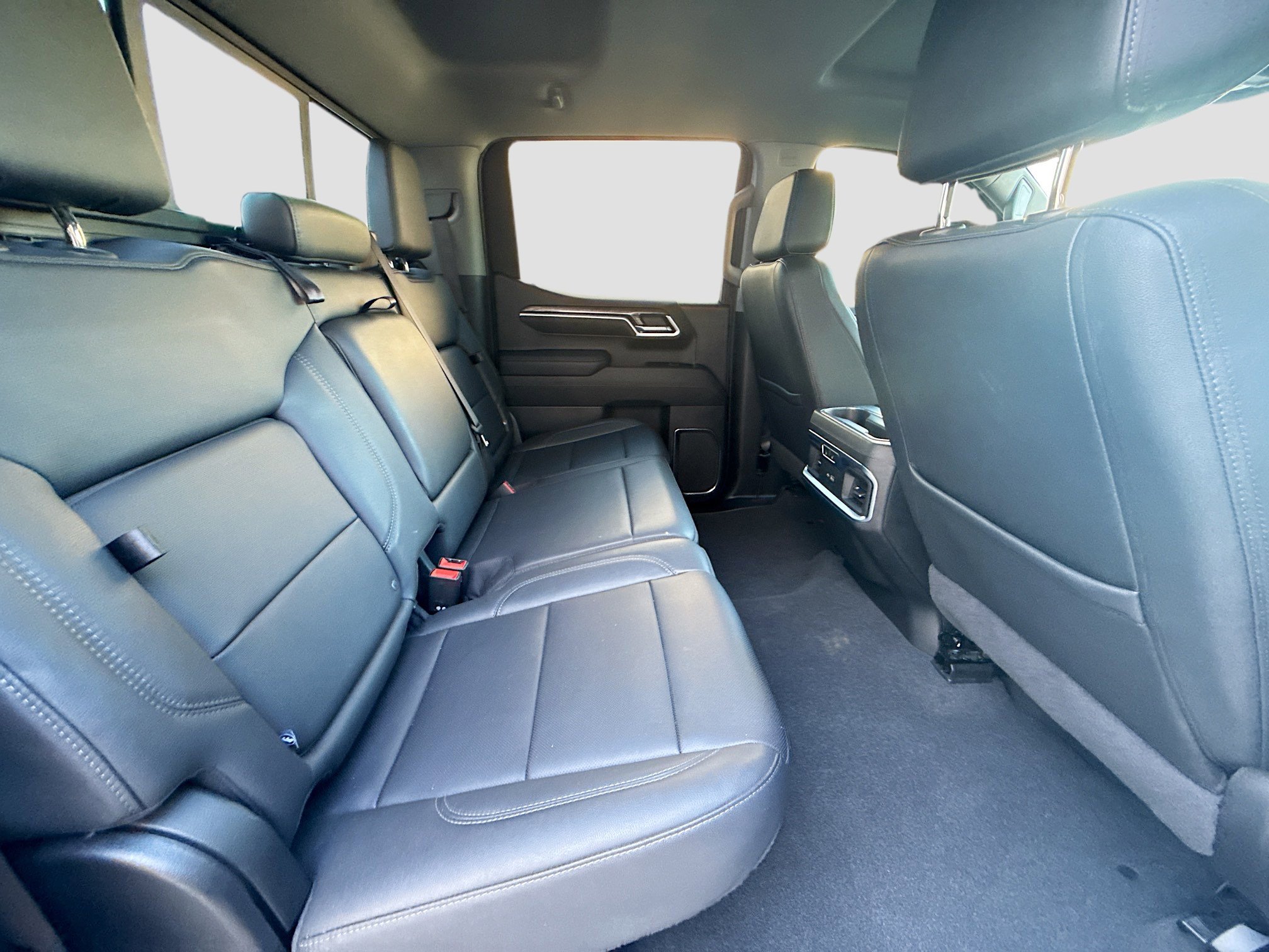 Used 2022 Chevrolet Silverado 1500 LTZ w/ LTZ Convenience Package II image 29