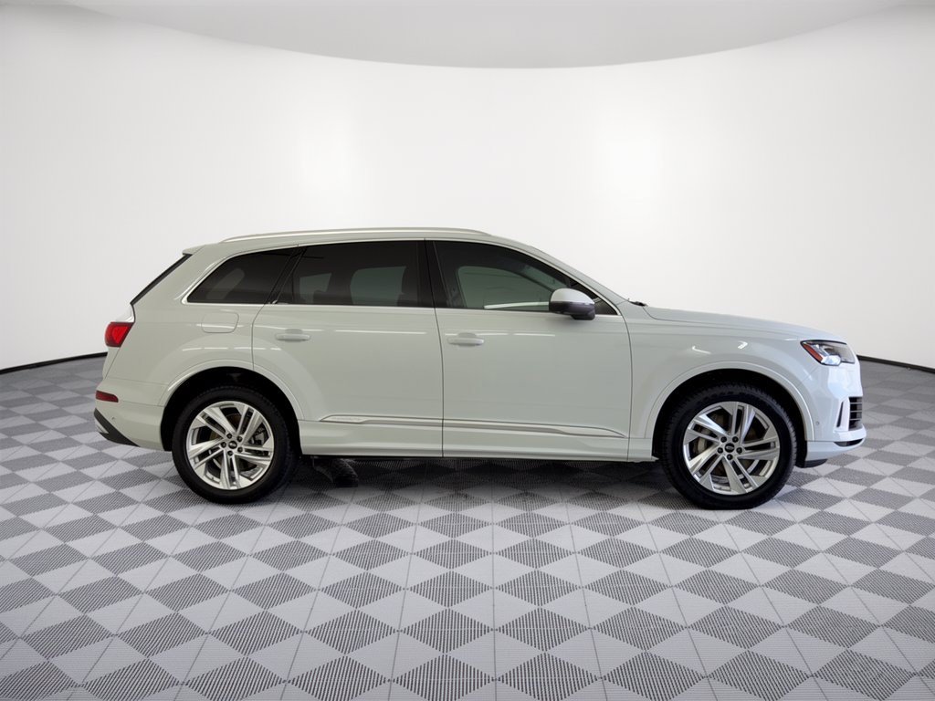 Used 2023 Audi Q7 3.0T Premium Plus w/ Premium Plus Package AWD/4WD image 8