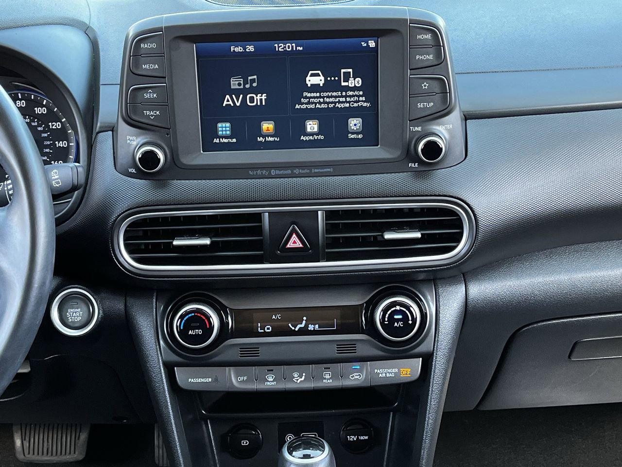 Used 2019 Hyundai Kona Limited image 15