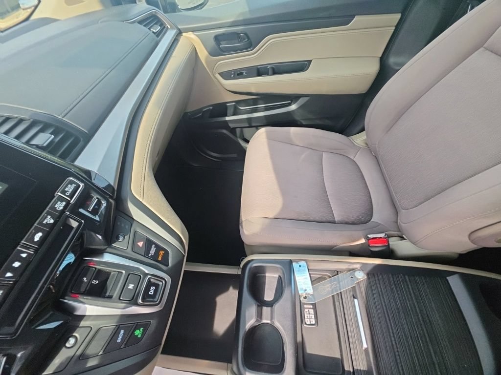 Used 2019 Honda Odyssey EX image 22