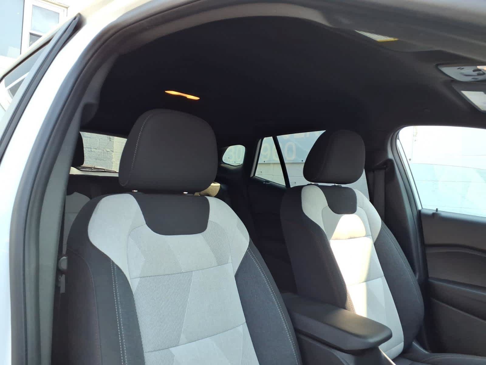 Certified 2024 Chevrolet Trax RS FWD image 22