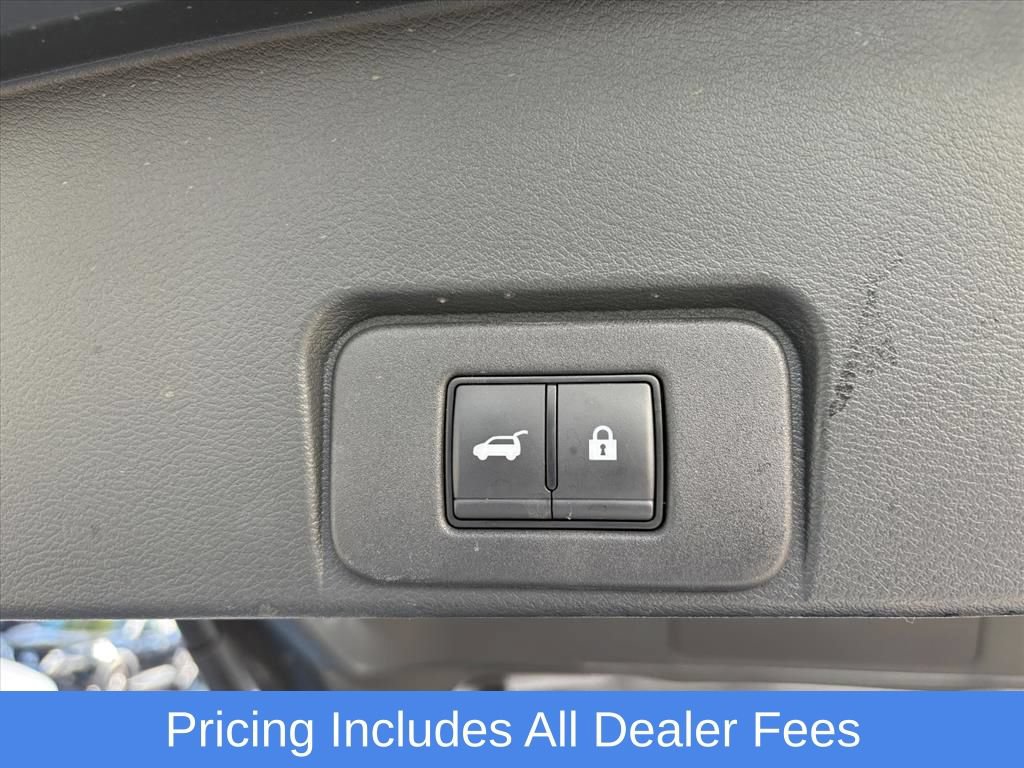 Used 2024 Nissan Rogue SV AWD/4WD image 25