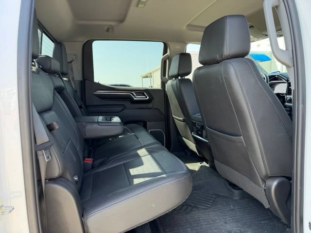 Used 2022 Chevrolet Silverado 1500 LTZ w/ LTZ Convenience Package II AWD/4WD image 11