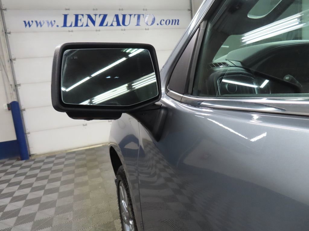 Used 2019 Chevrolet Silverado 1500 High Country w/ High Country Premium Package AWD/4WD image 78
