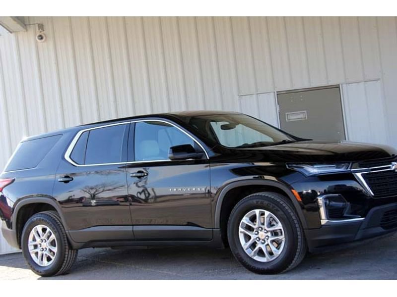 Used 2022 Chevrolet Traverse LS