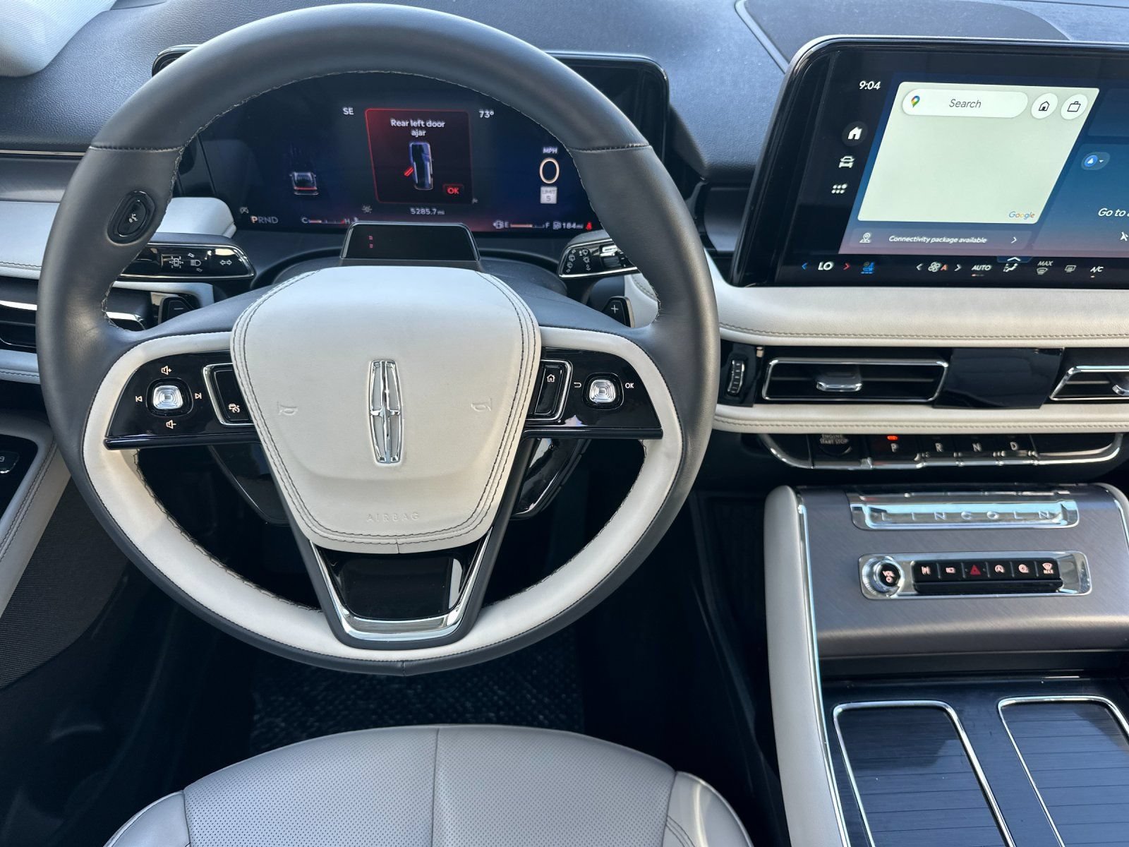 New 2026 Lincoln Aviator AWD image 13