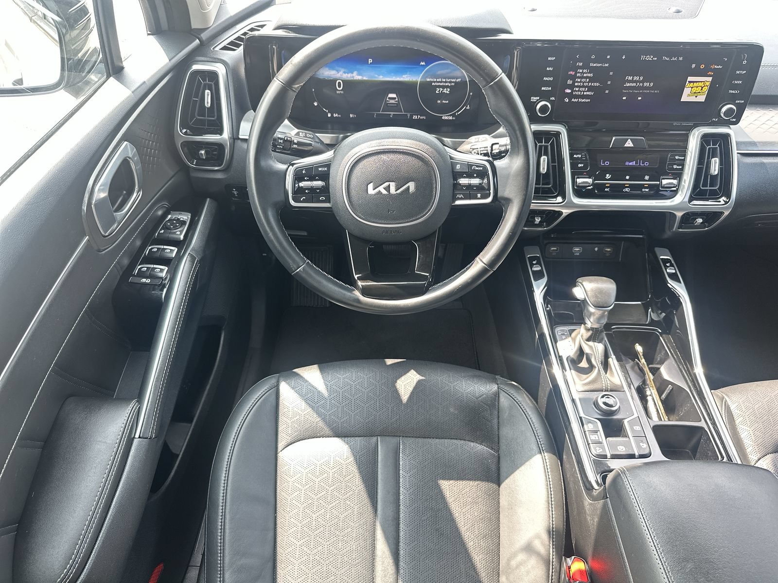 Used 2023 Kia Sorento SX FWD image 17