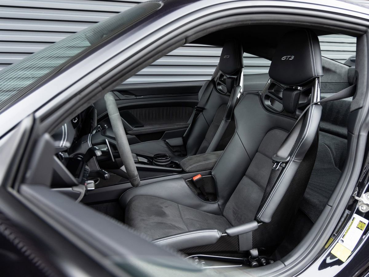 Certified 2024 Porsche 911 GT3 image 5