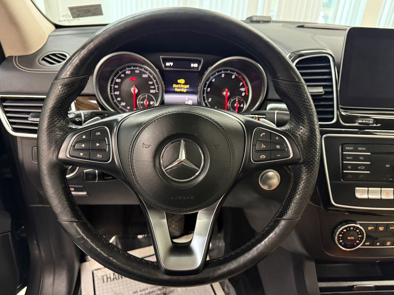 Used 2018 Mercedes-Benz GLS 450 4MATIC image 33