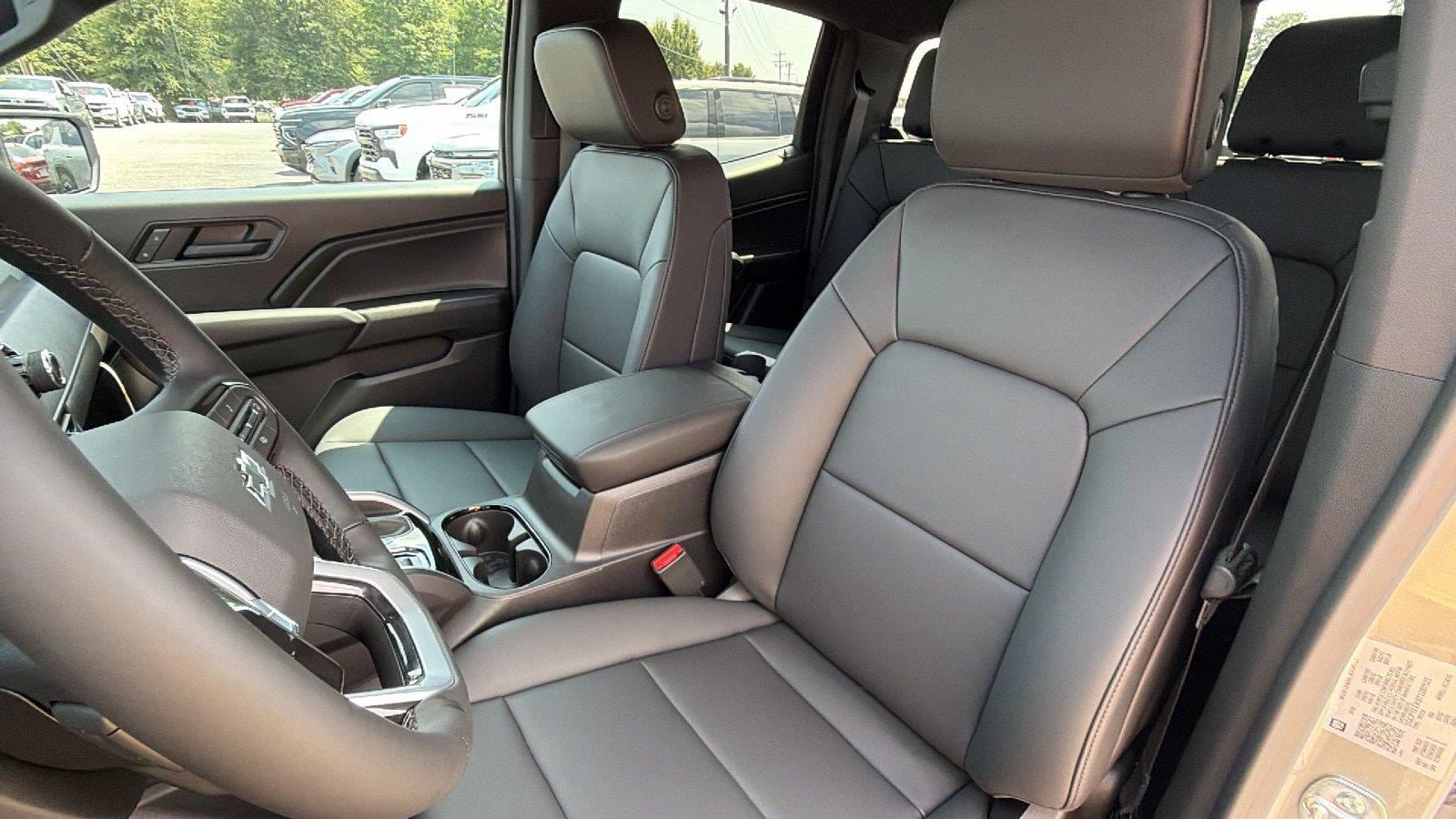 New 2026 Chevrolet Colorado Trail Boss AWD/4WD image 4