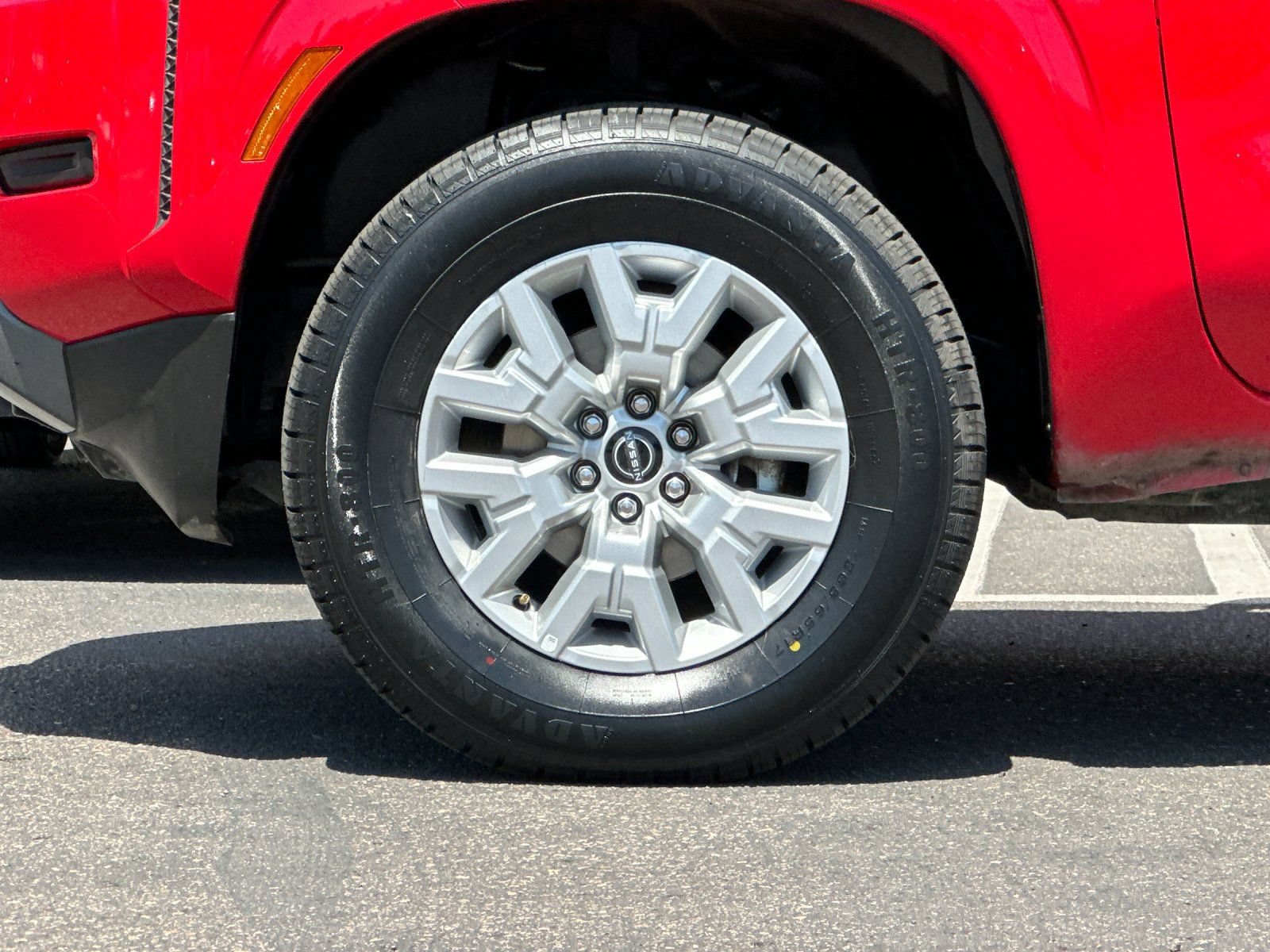Used 2023 Nissan Frontier SV AWD/4WD image 21