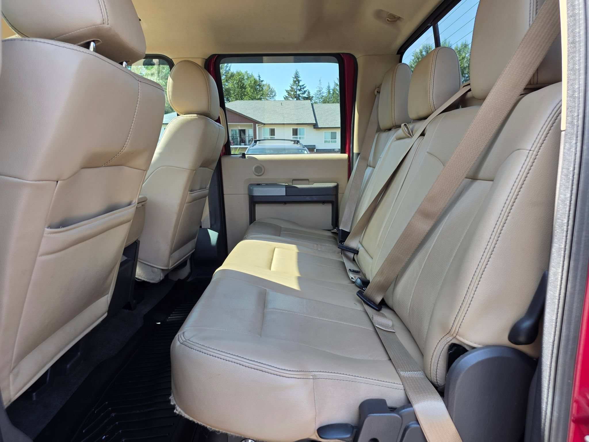 Used 2015 Ford F250 Lariat w/ Chrome Package AWD/4WD image 29