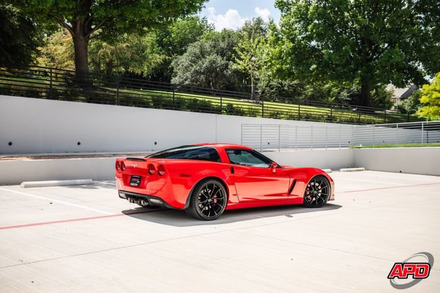 Used 2013 Chevrolet Corvette Z06 w/ 3LZ Preferred Equipment Group RWD image 36