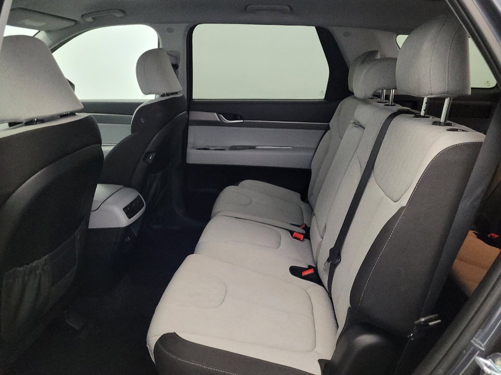 Used 2022 Hyundai Palisade SE AWD/4WD image 18