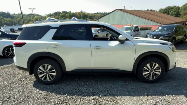 Certified 2024 Nissan Pathfinder SL w/ Cargo Package image 9