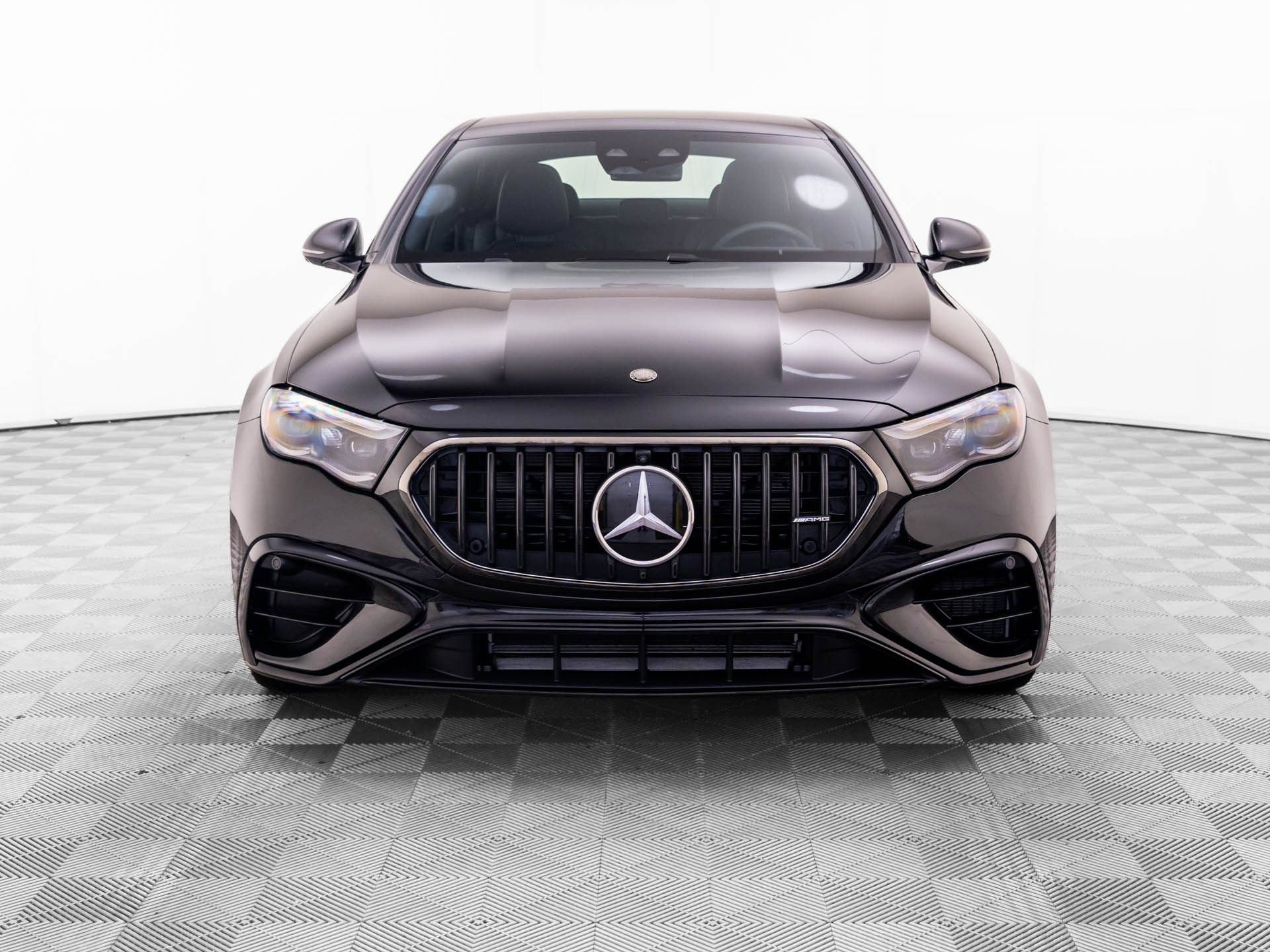 Used 2026 Mercedes-Benz E 53 AMG e 4MATIC Sedan image 8