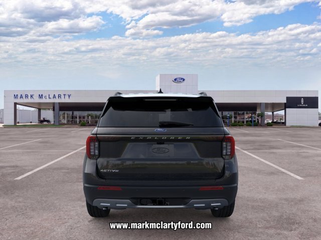 New 2026 Ford Explorer Active w/ Active Comfort Package RWD image 5