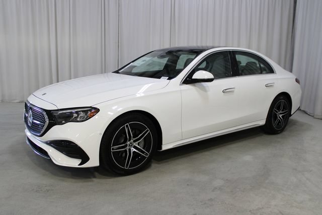 New 2026 Mercedes-Benz E 450 4MATIC Sedan image 28