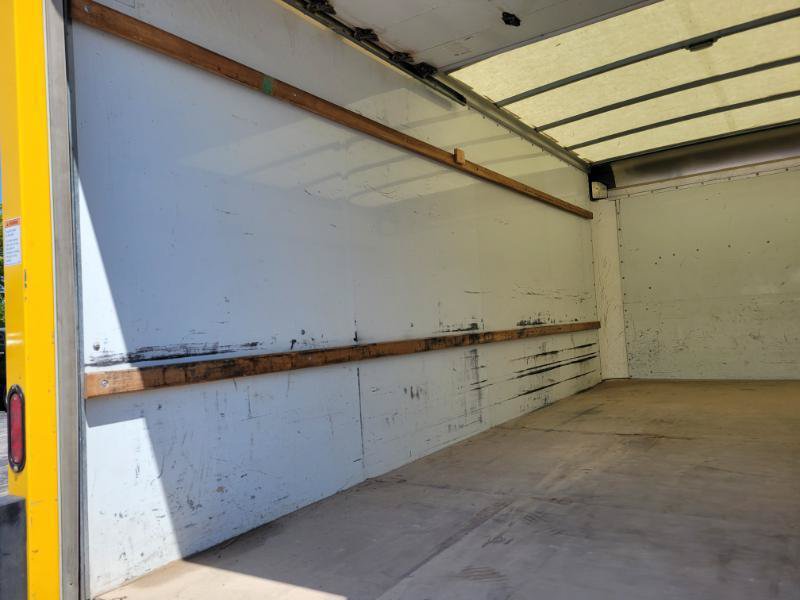 Used 2022 GMC Savana 3500 Extended w/ Power Convenience Package RWD image 10