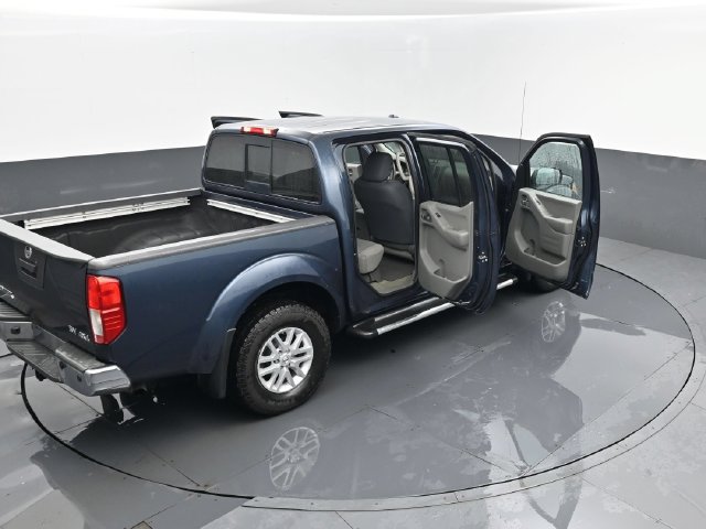 Used 2017 Nissan Frontier SV w/ SV Value Truck Package AWD/4WD image 24