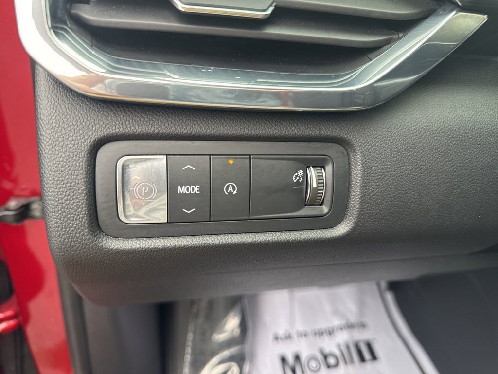 Certified 2024 GMC Acadia Elevation w/ Luxury Package image 17