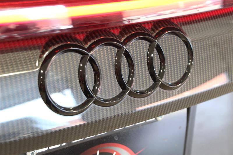 Used 2022 Audi RS Q8 w/ Carbon Optic Package image 44