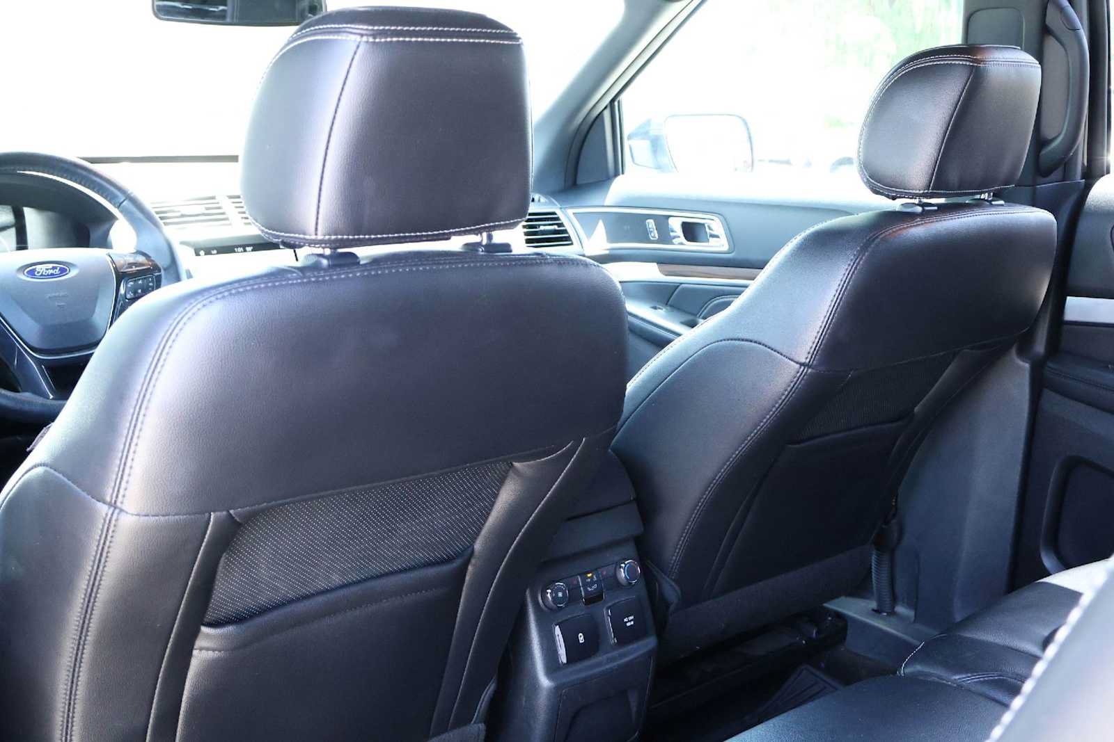 Used 2017 Ford Explorer Limited FWD image 12