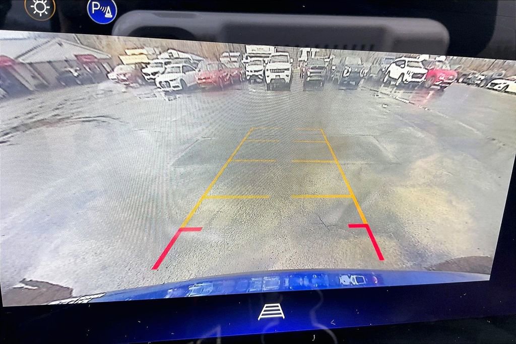 Used 2025 Chevrolet Equinox LT image 20