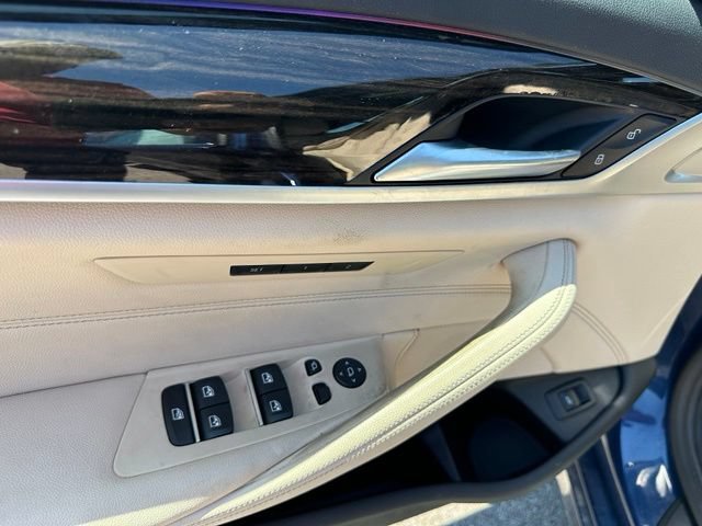 Used 2023 BMW 530i xDrive w/ Convenience Package AWD/4WD image 19