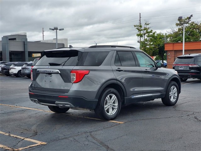 Used 2023 Ford Explorer XLT w/ Equipment Group 202A image 4