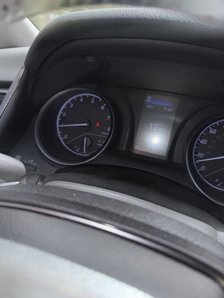 Used 2024 Toyota Camry SE FWD image 14